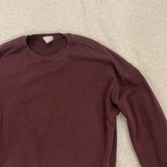 H&M - Oversized Pullover Sweater - Plum (size large) - Picture 4 of 10